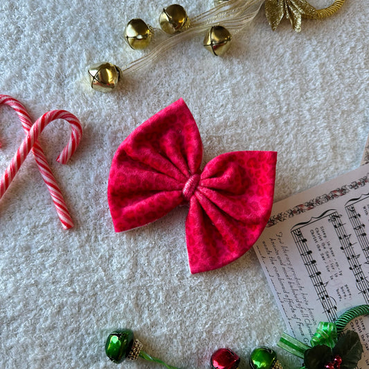 Xmas Cheetah Big Bow