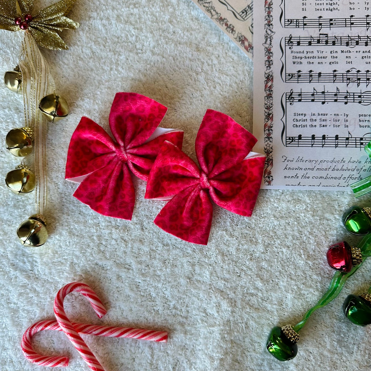 Xmas Cheetah Pinwheels